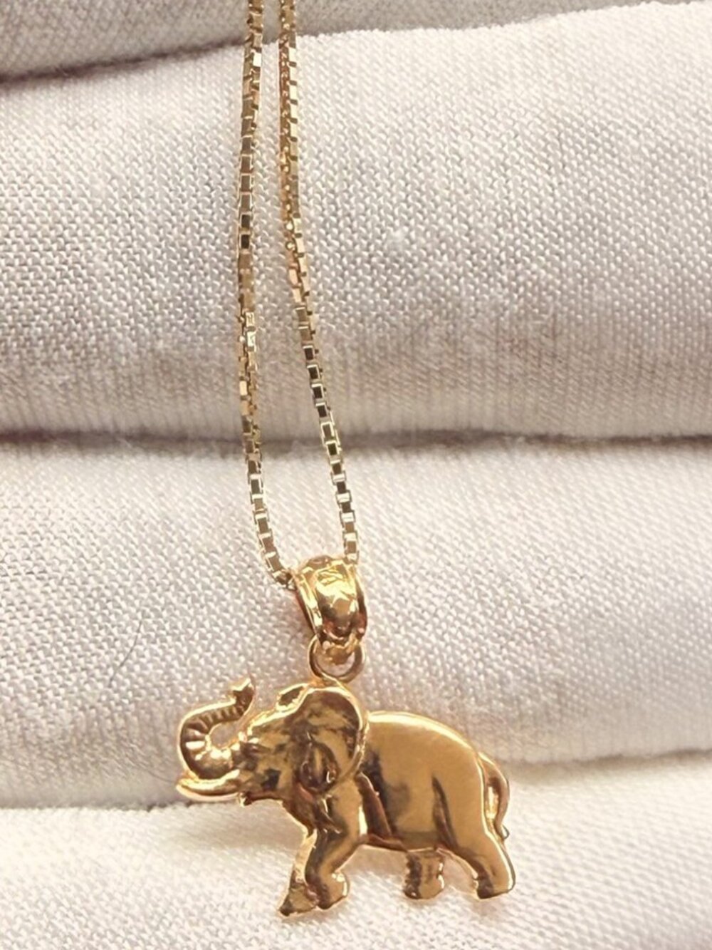 14K Yellow Gold Elephant Pendant With 0.8mm Box Chain - 20 inch